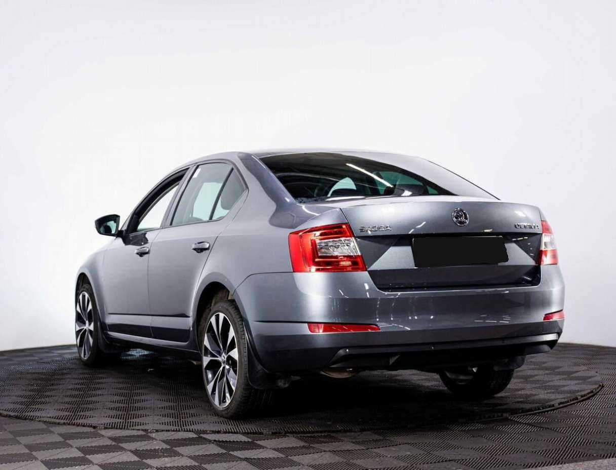 Skoda Octavia 2016 года с пробегом. Фото: #3