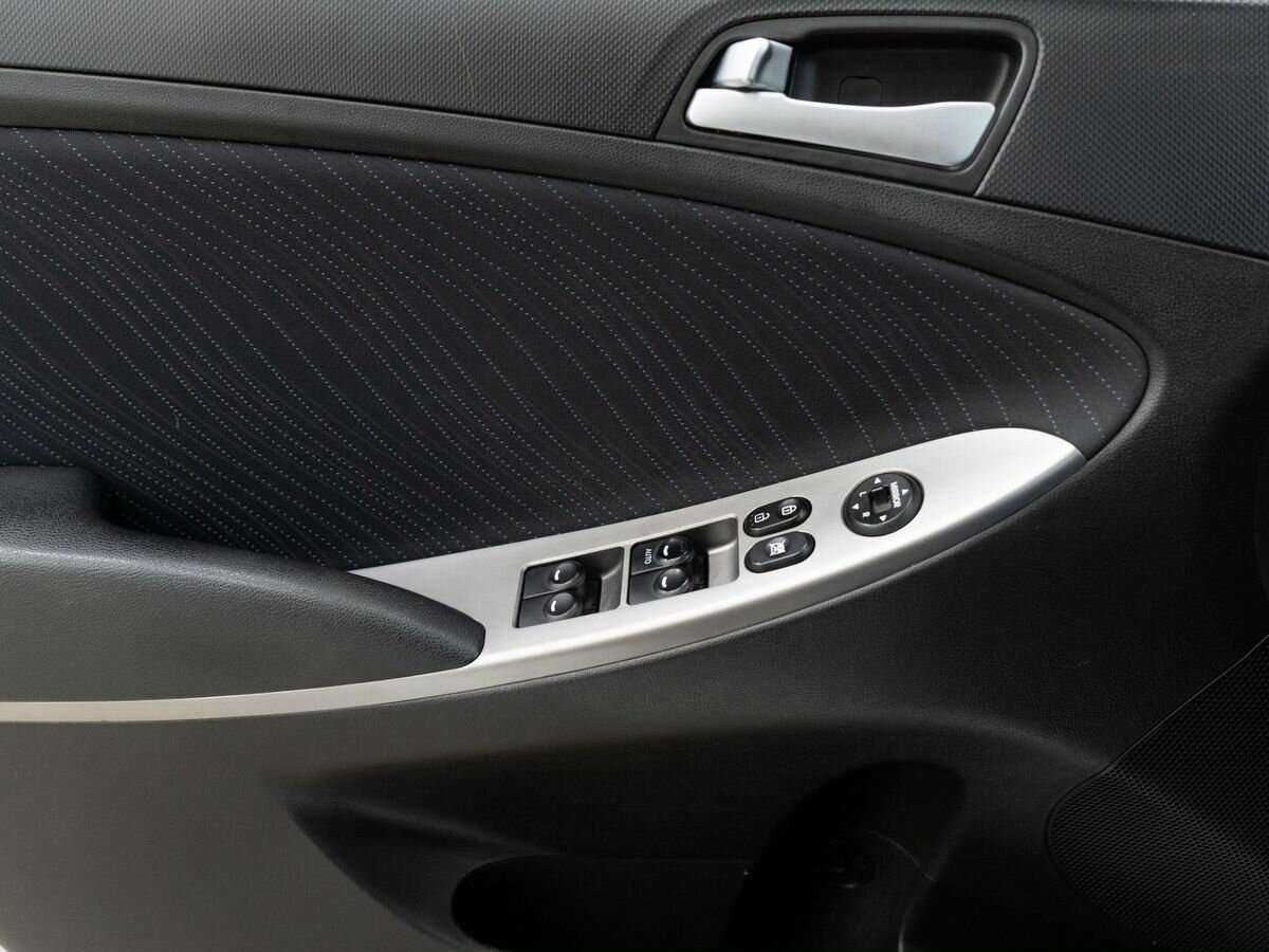 Hyundai Solaris 2015 года с пробегом. Фото: #14