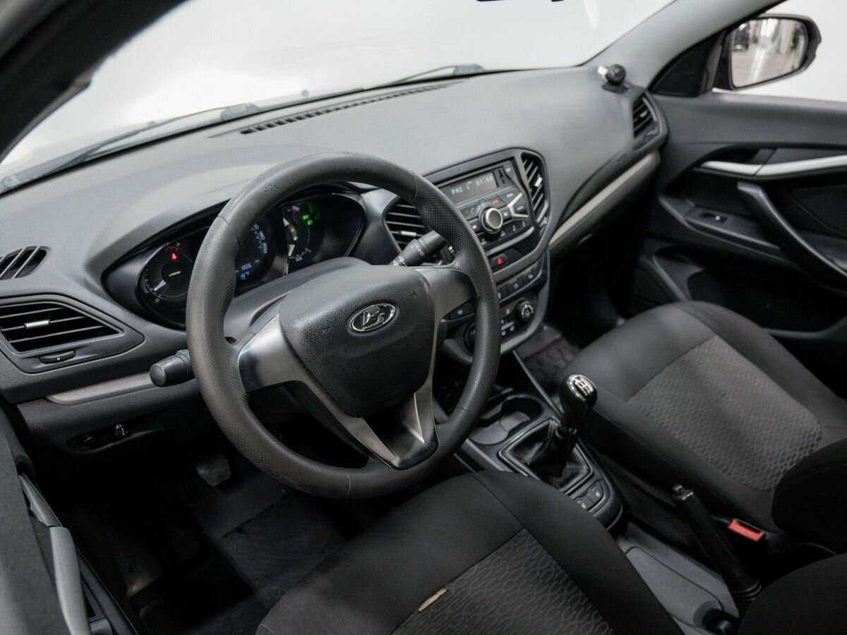Lada (ВАЗ) Vesta 2015 года с пробегом. Фото: #12