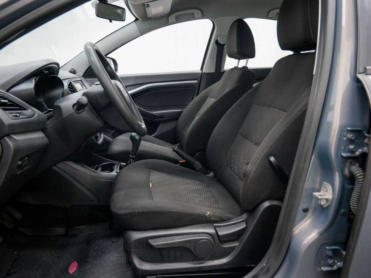 Lada (ВАЗ) Vesta 2015 года с пробегом. Фото: #13