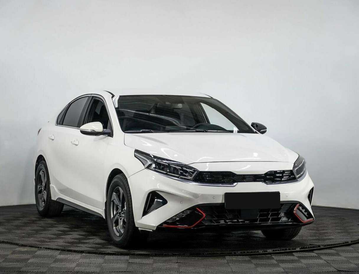 Kia Cerato 2022 года с пробегом. Фото: #2
