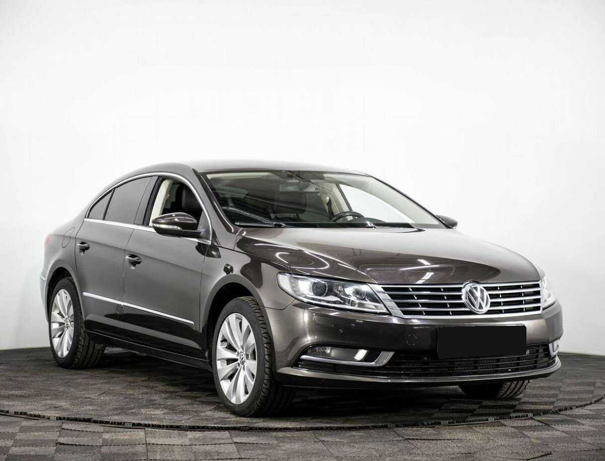 Volkswagen Passat CC 2012 года с пробегом. Фото: #2