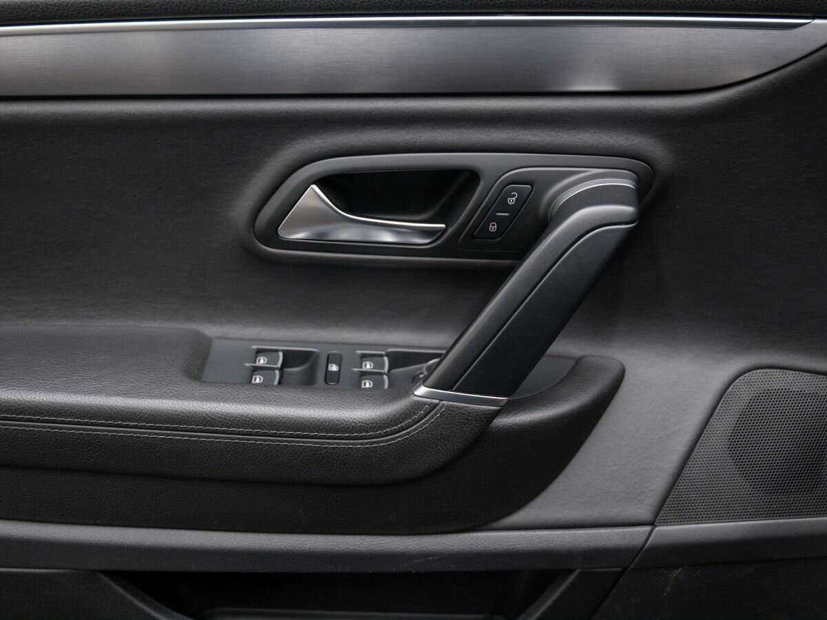 Volkswagen Passat CC 2012 года с пробегом. Фото: #14