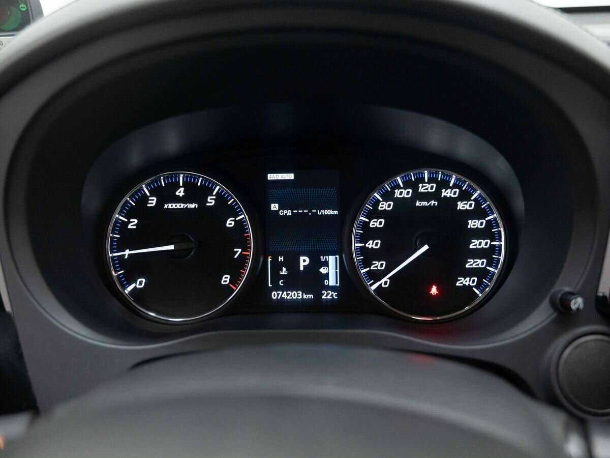 Mitsubishi Outlander 2016 года с пробегом. Фото: #16