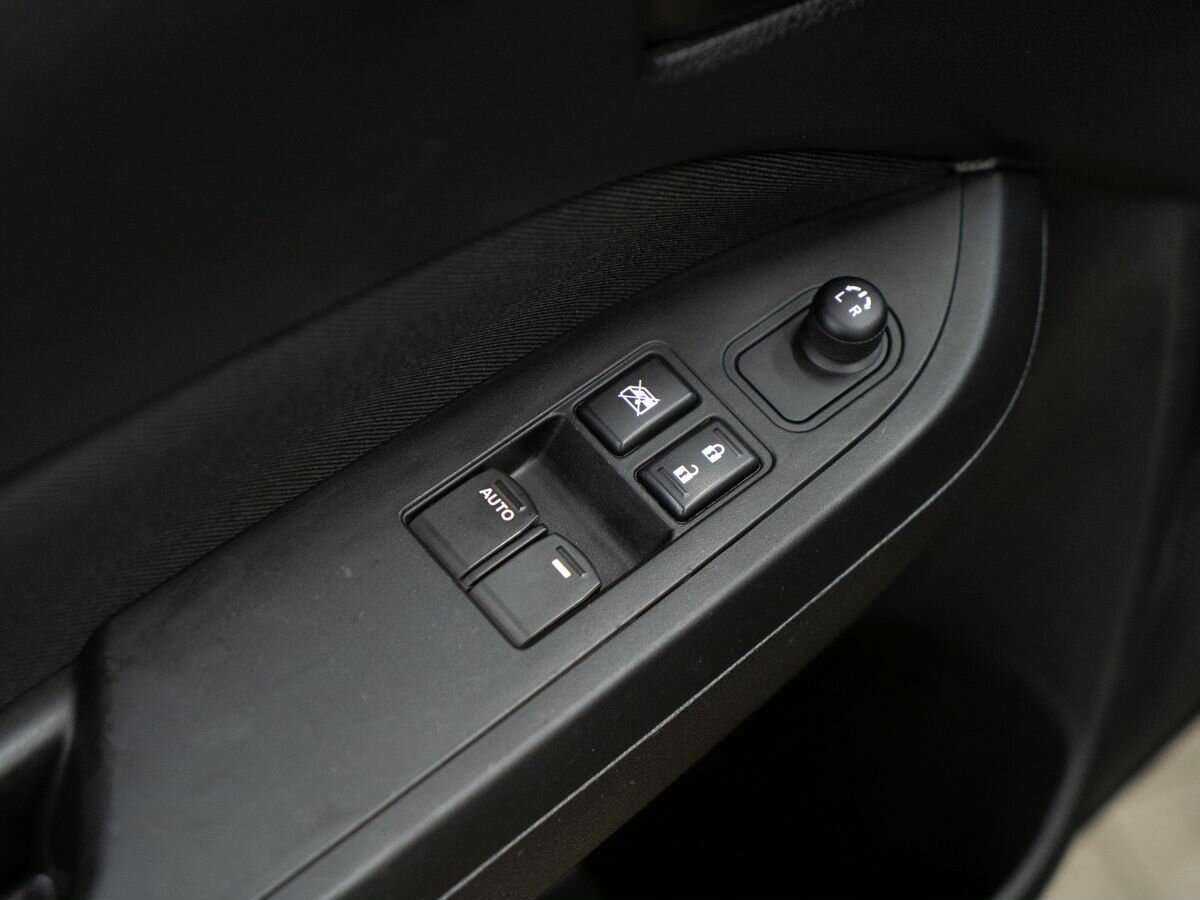 Suzuki Vitara 2015 года с пробегом. Фото: #12