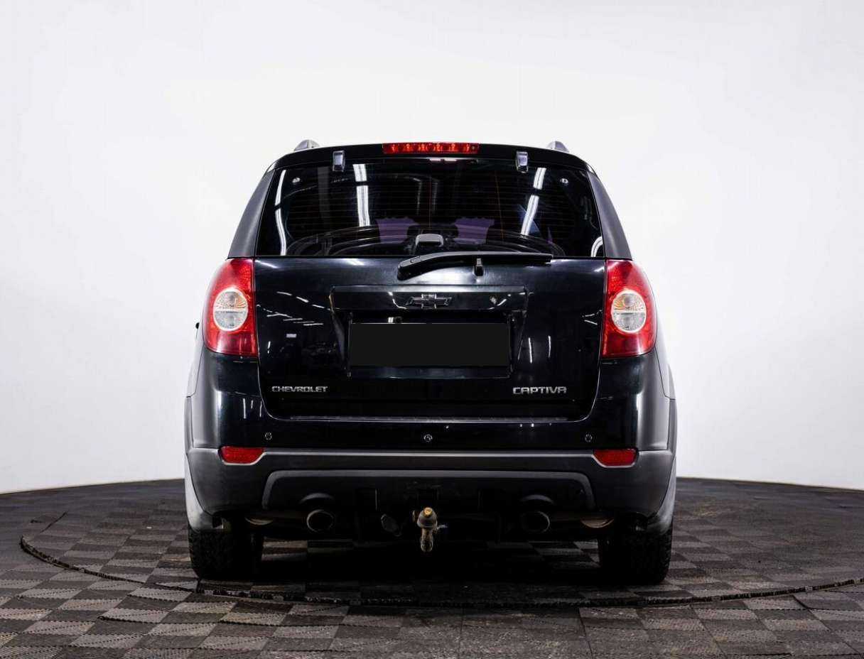 Chevrolet Captiva 2012 года с пробегом. Фото: #4