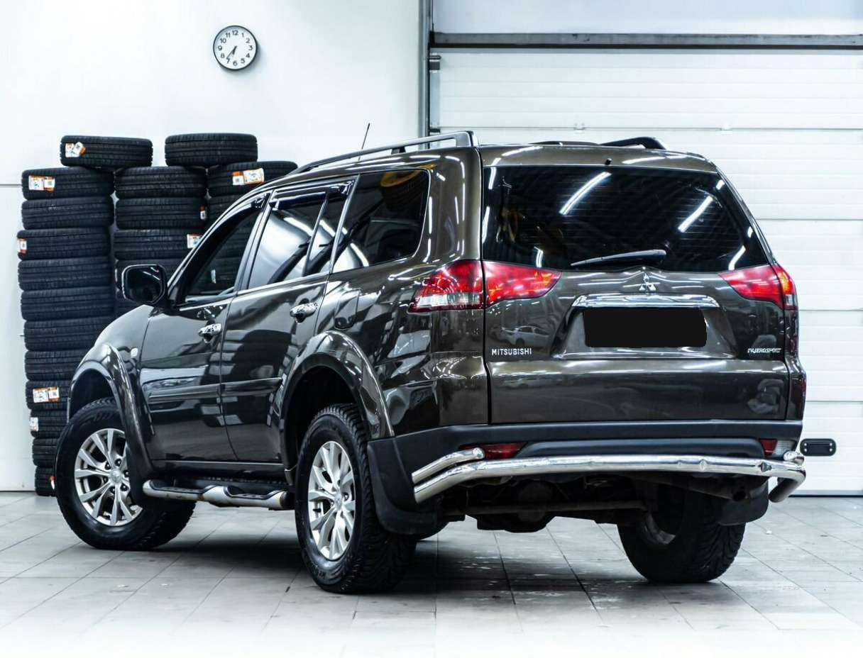 Mitsubishi Pajero Sport 2014 года с пробегом. Фото: #3
