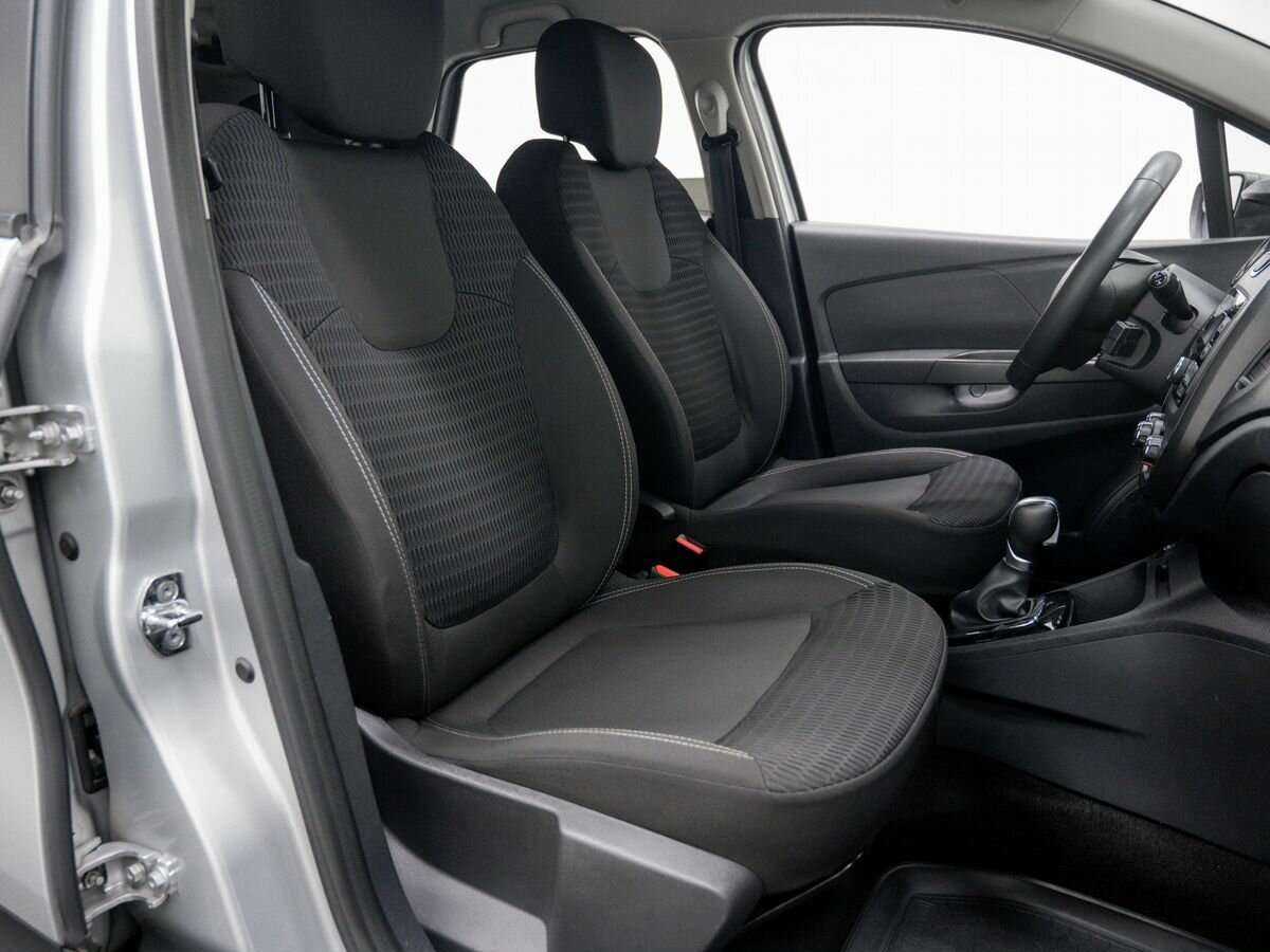 Renault Kaptur 2018 года с пробегом. Фото: #7