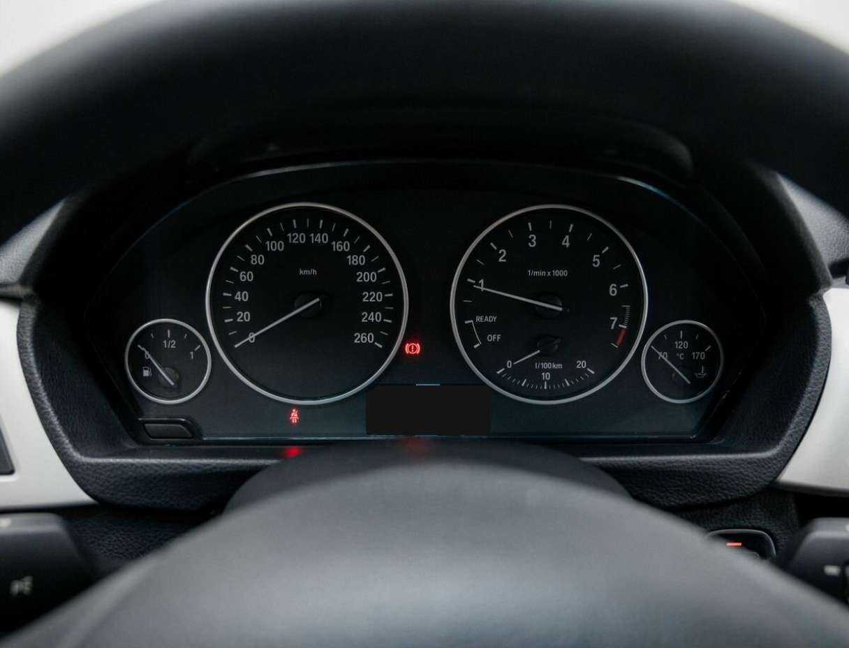 BMW 3 серии 2016 года с пробегом. Фото: #22