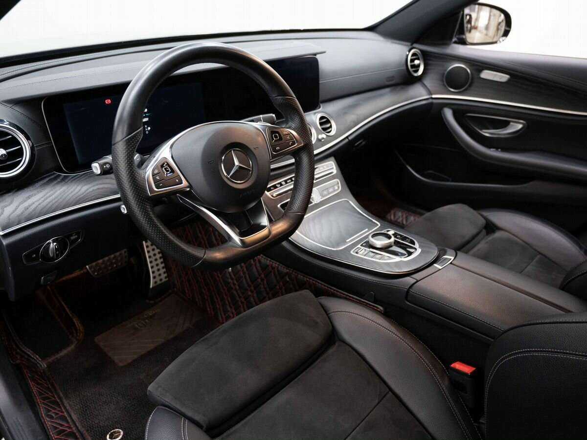 Mercedes-Benz E-Класс 2017 года с пробегом. Фото: #6