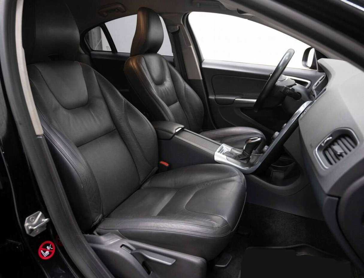 Volvo S60 2013 года с пробегом. Фото: #14