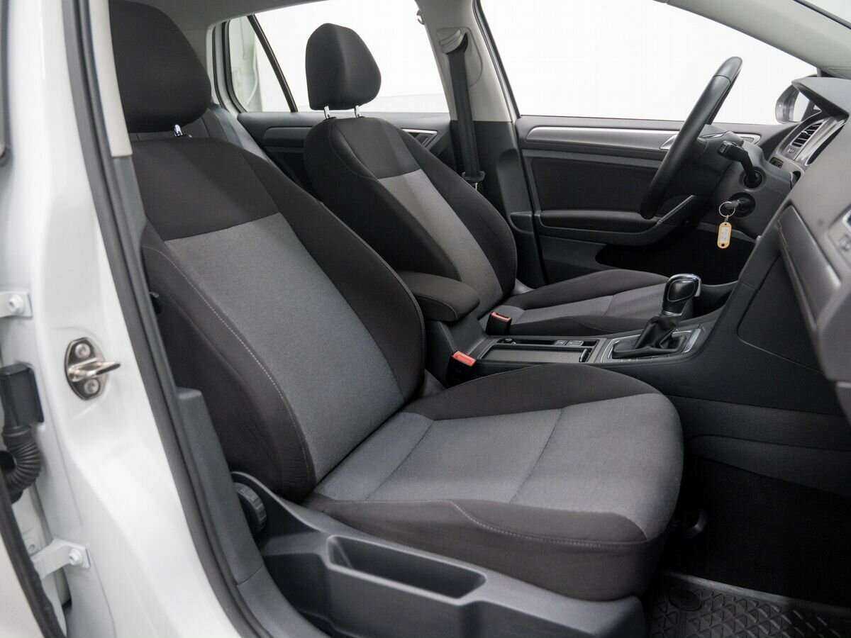 Volkswagen Golf 2014 года с пробегом. Фото: #7