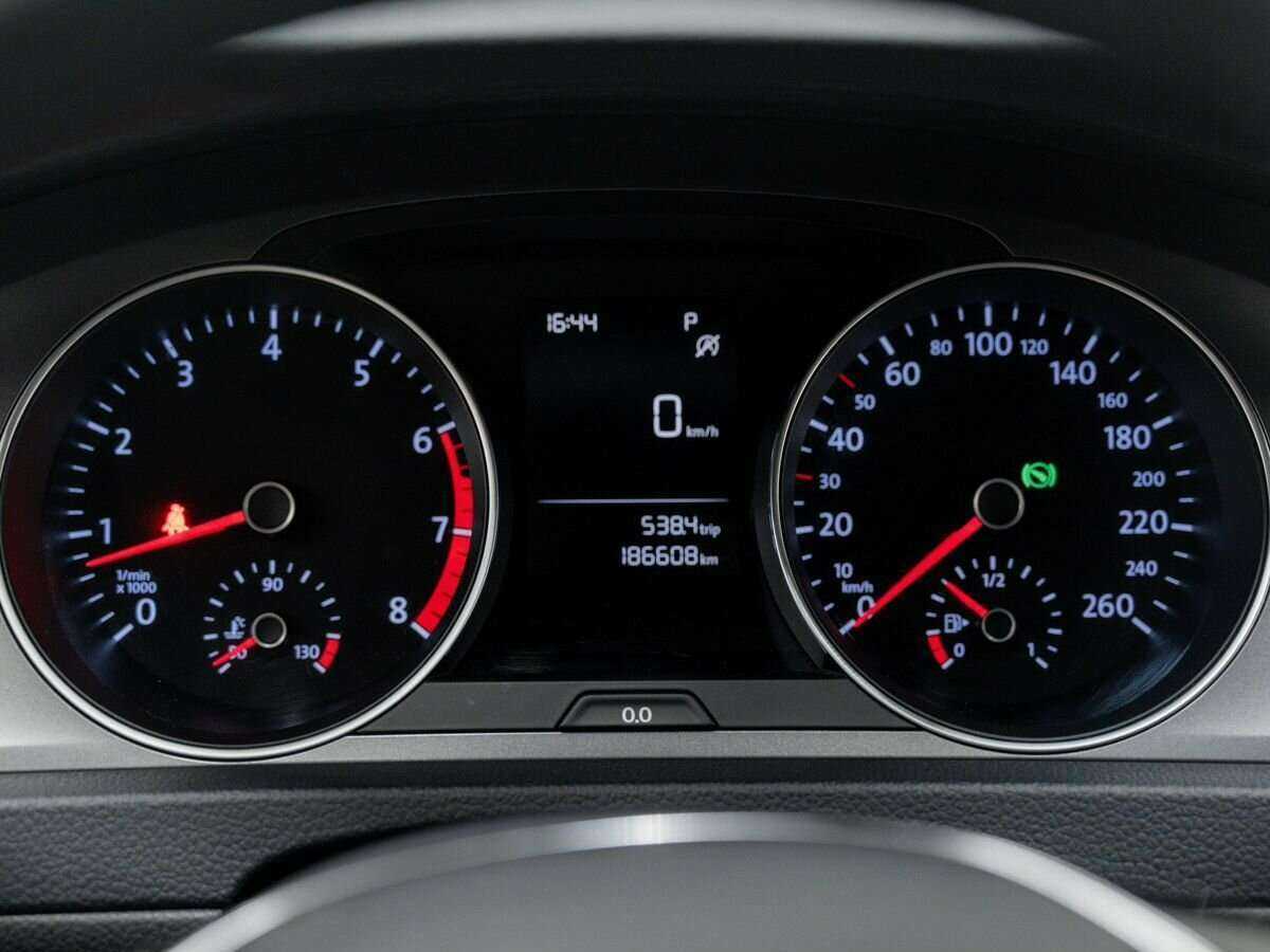 Volkswagen Golf 2014 года с пробегом. Фото: #22