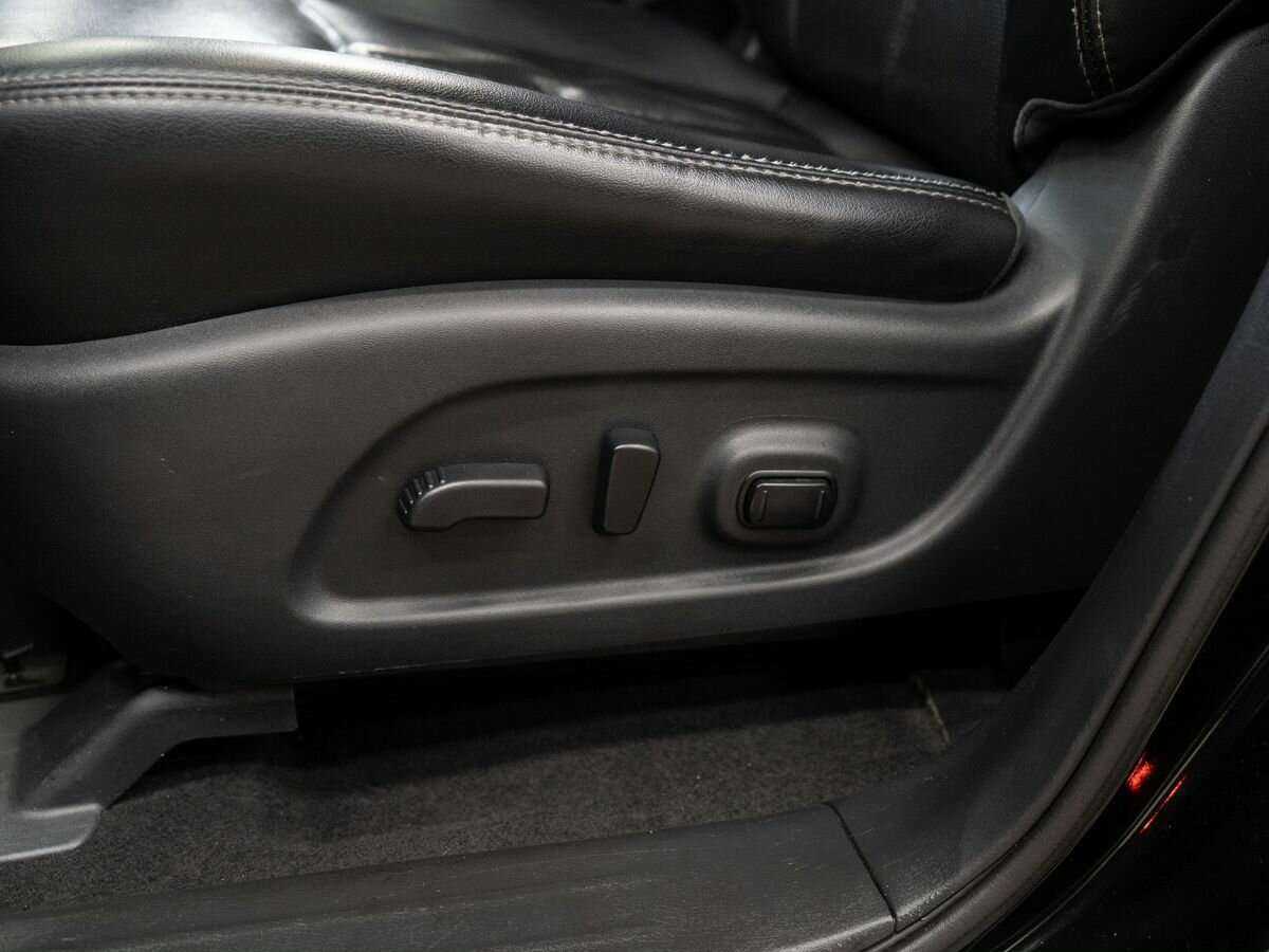 Nissan Pathfinder 2015 года с пробегом. Фото: #15