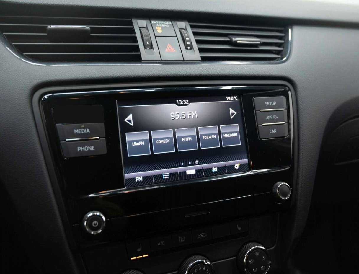 Skoda Octavia 2019 года с пробегом. Фото: #18