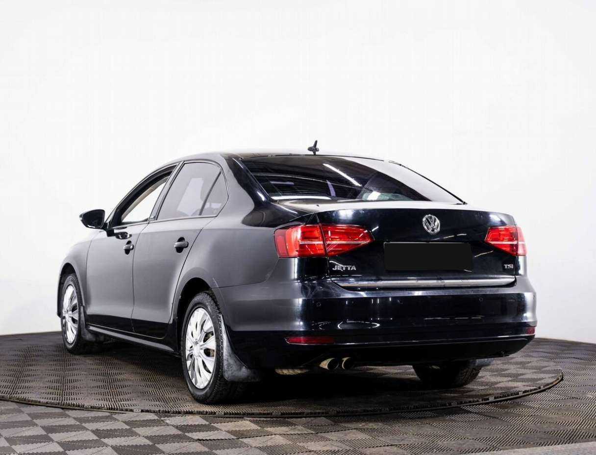 Volkswagen Jetta 2016 года с пробегом. Фото: #3