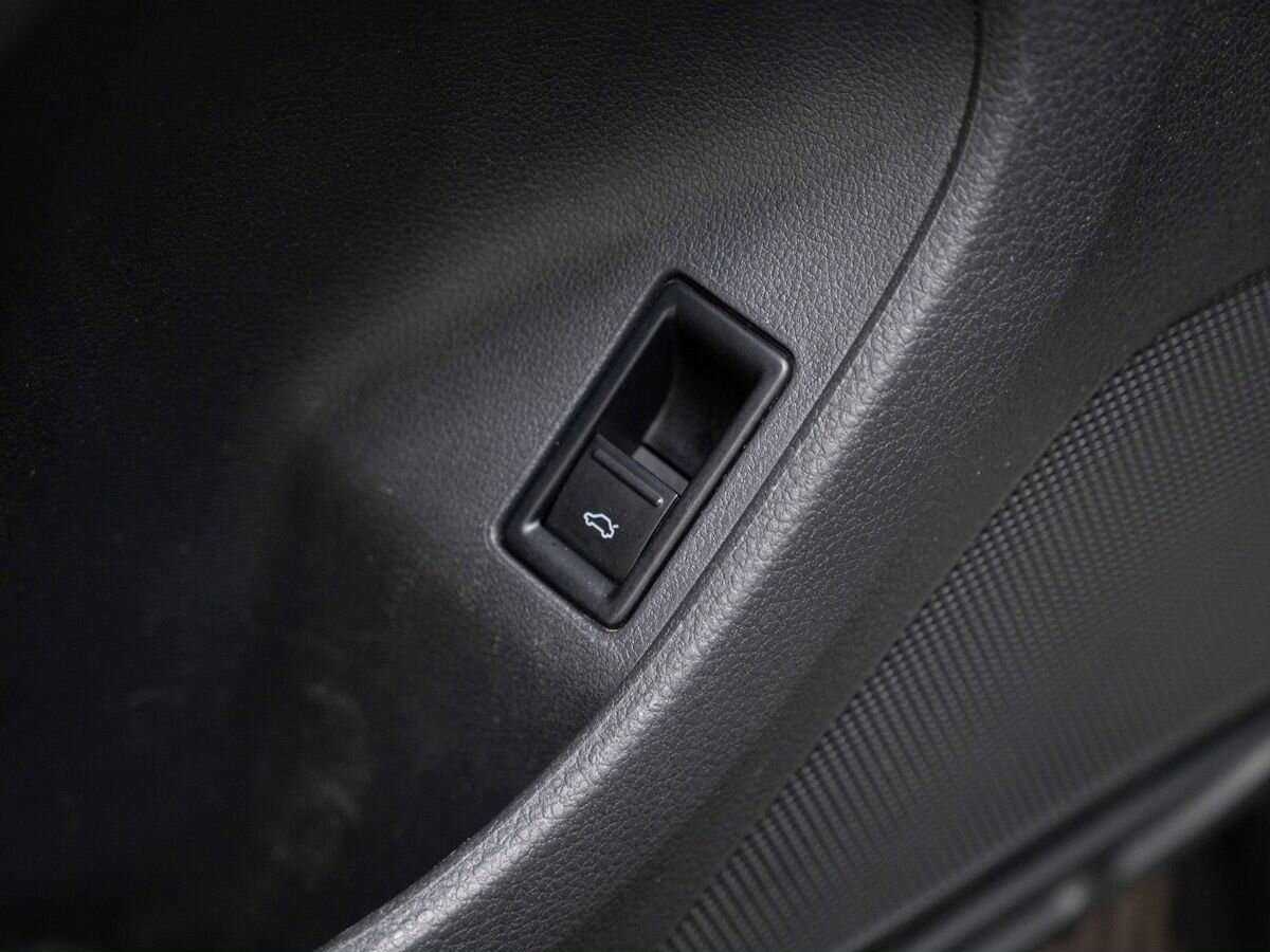 Volkswagen Jetta 2016 года с пробегом. Фото: #18