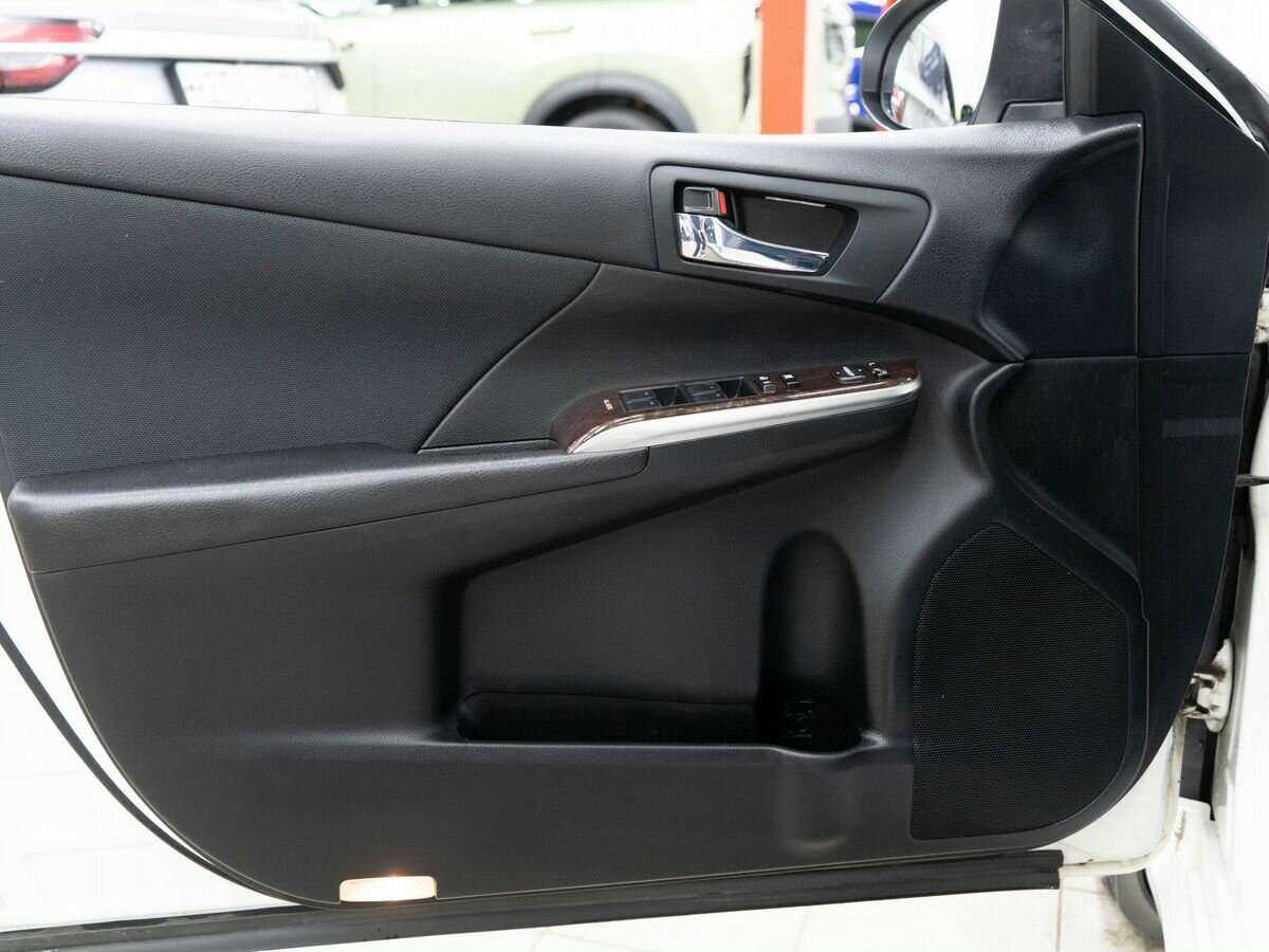 Toyota Camry 2016 года с пробегом. Фото: #14
