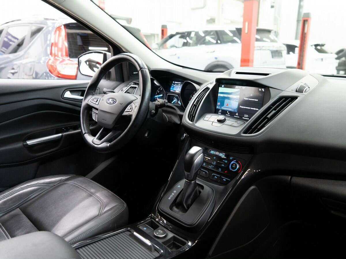 Ford Kuga 2017 года с пробегом. Фото: #18