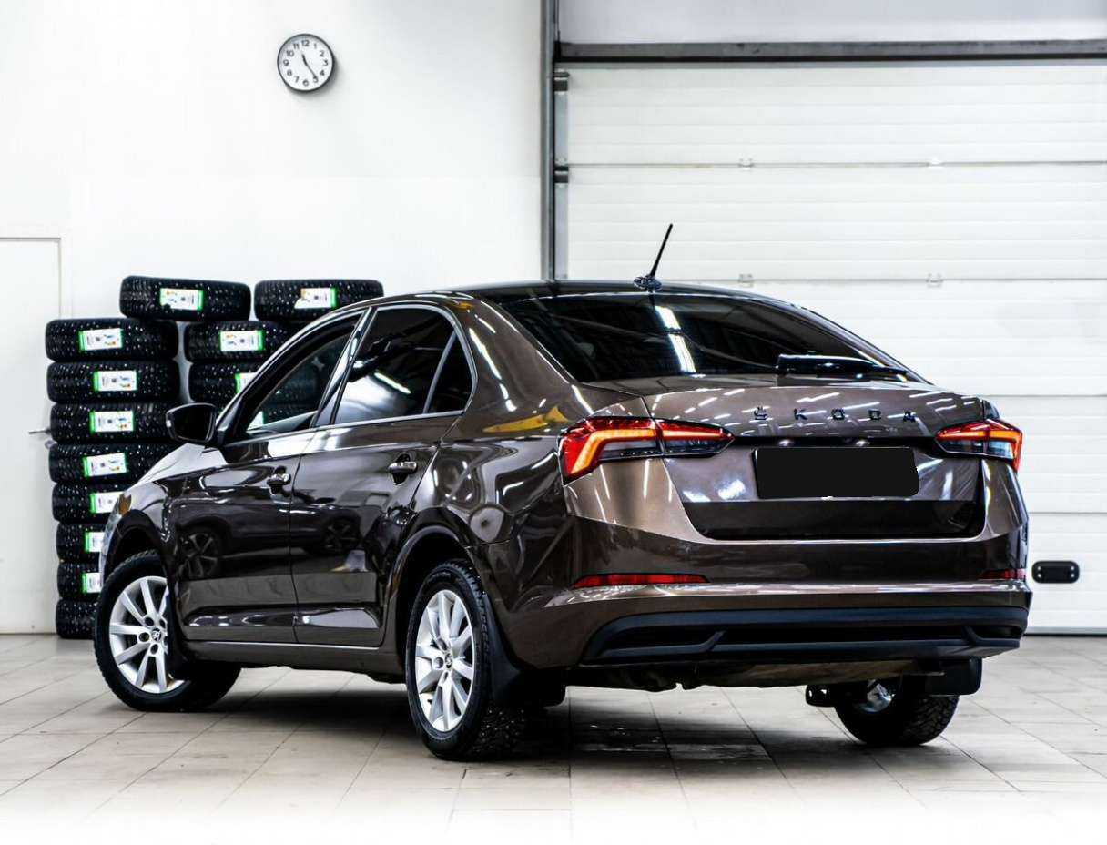 Skoda Rapid 2021 года с пробегом. Фото: #3