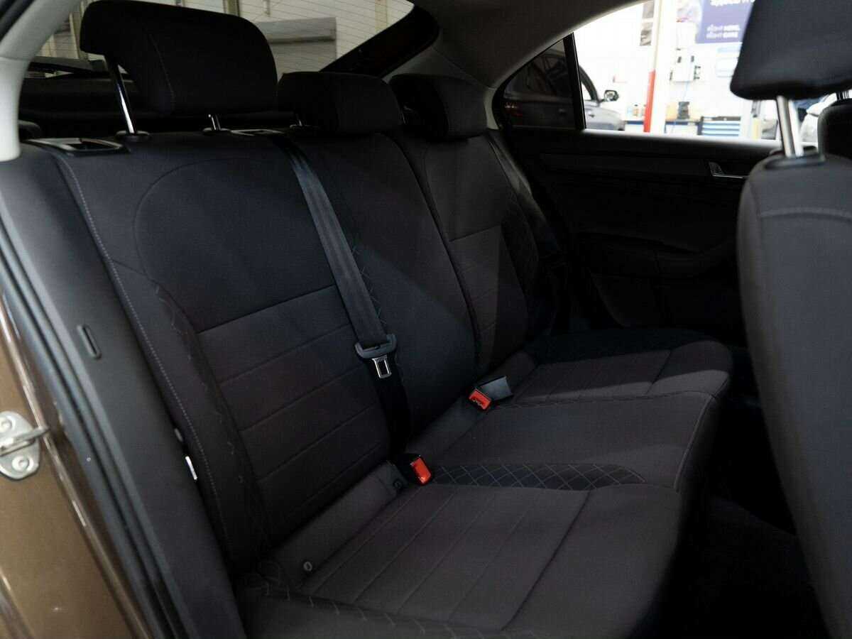 Skoda Rapid 2021 года с пробегом. Фото: #7