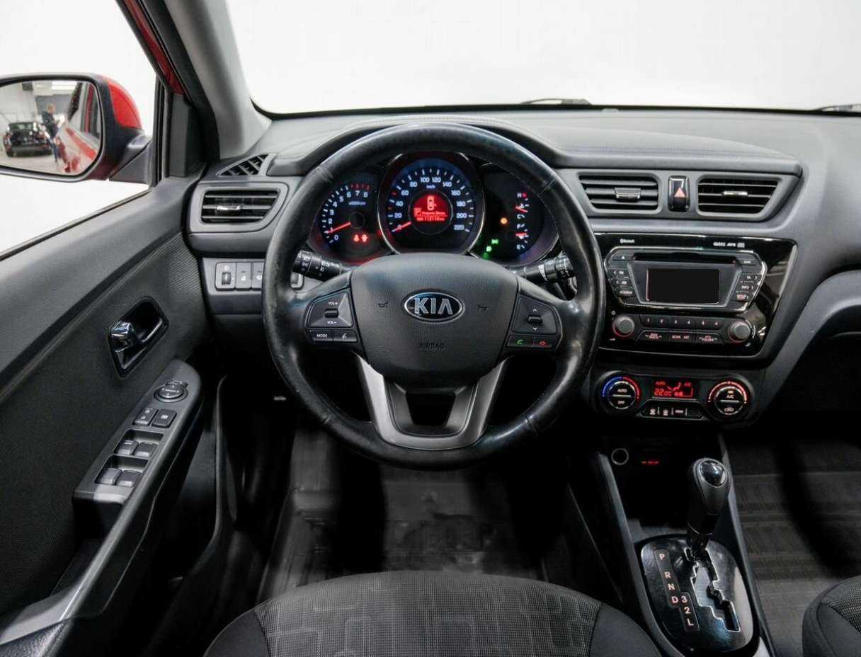 Kia Rio 2013 года с пробегом. Фото: #9
