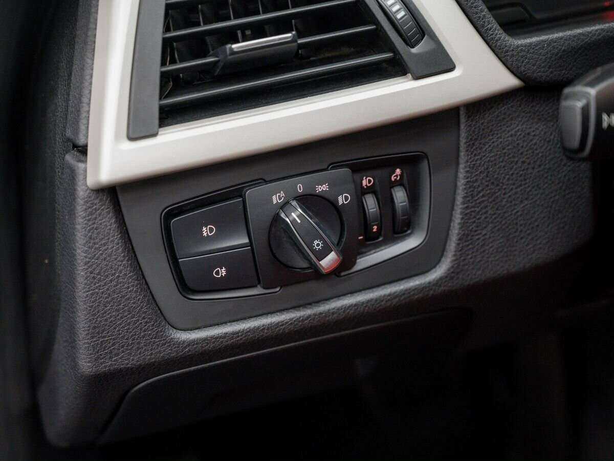 BMW 3 серии 2015 года с пробегом. Фото: #13