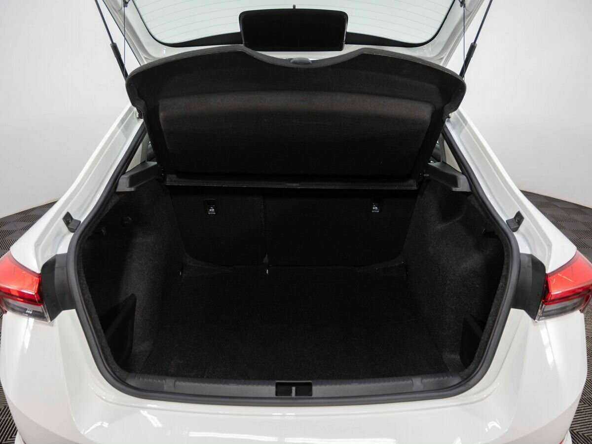 Skoda Rapid 2022 года с пробегом. Фото: #26