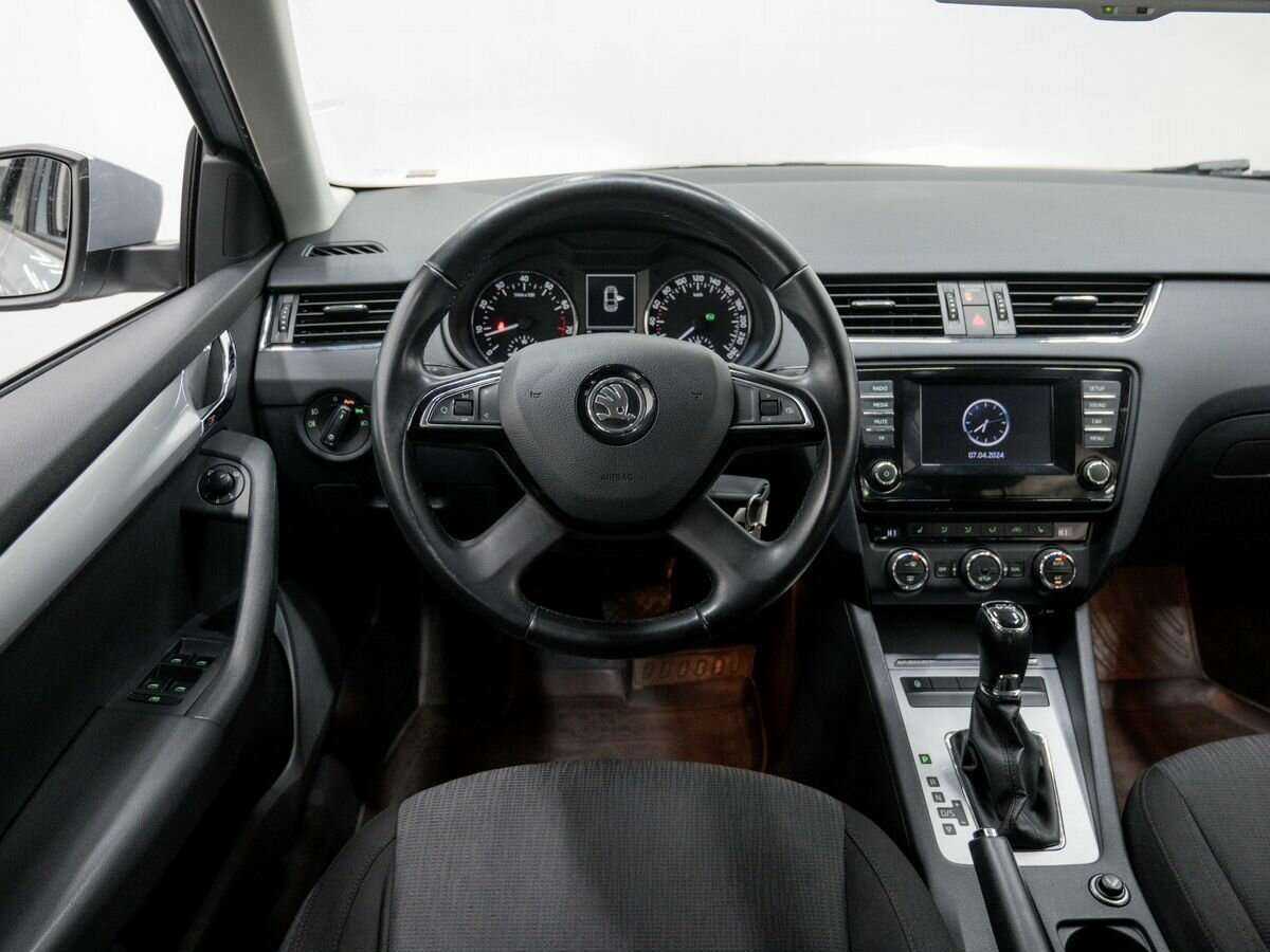 Skoda Octavia 2013 года с пробегом. Фото: #11
