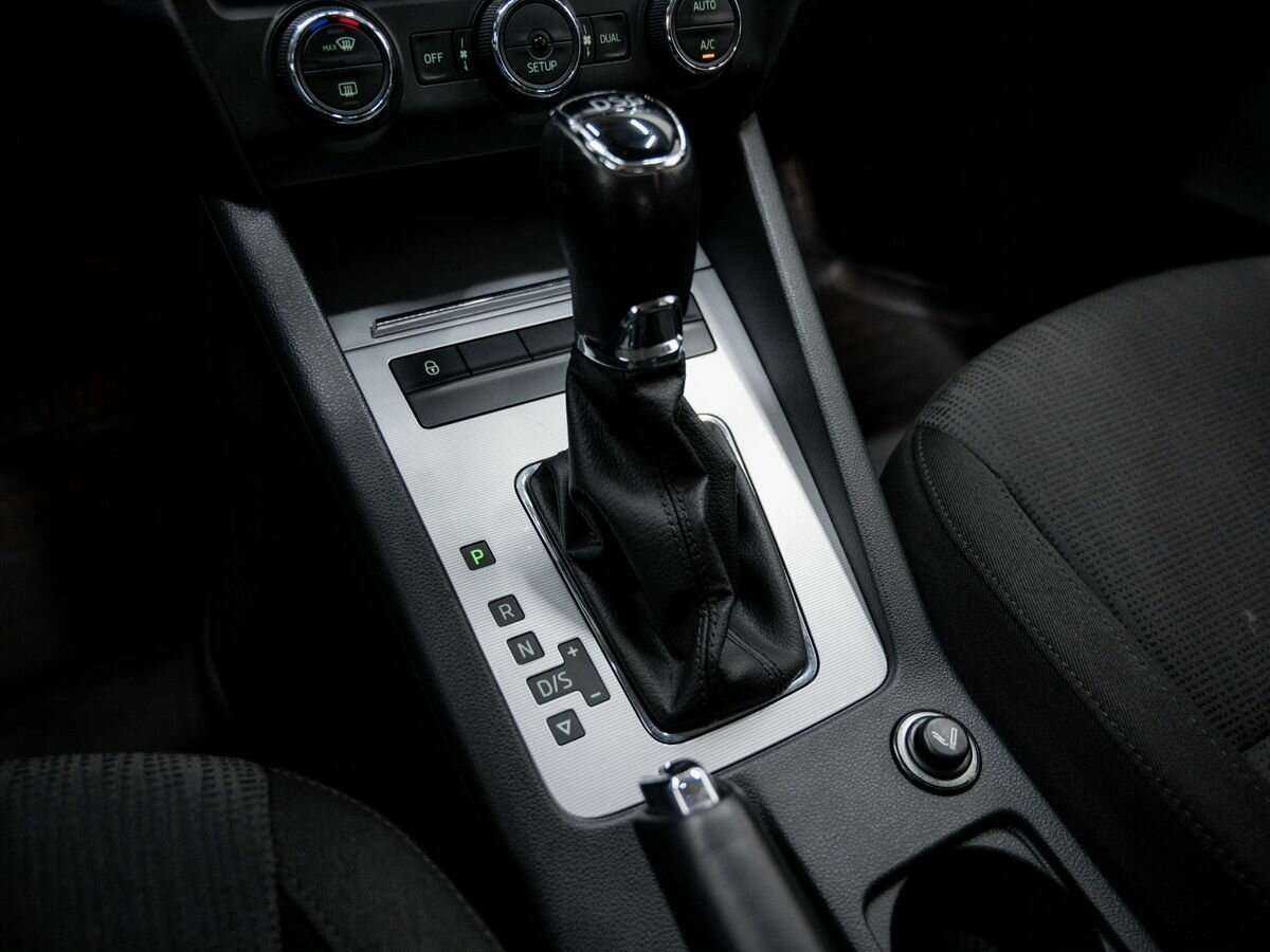 Skoda Octavia 2013 года с пробегом. Фото: #20
