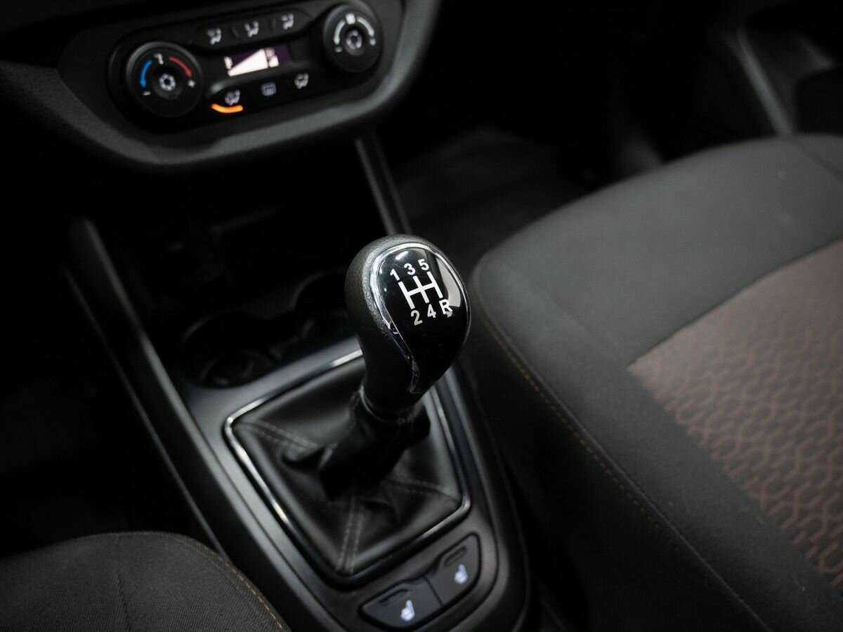 Lada (ВАЗ) Vesta 2021 года с пробегом. Фото: #14