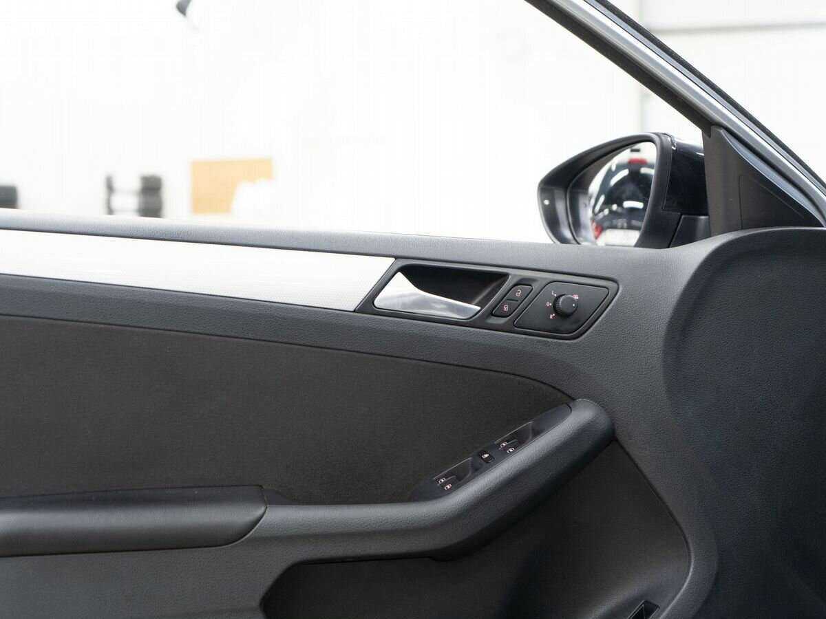 Volkswagen Jetta 2013 года с пробегом. Фото: #15