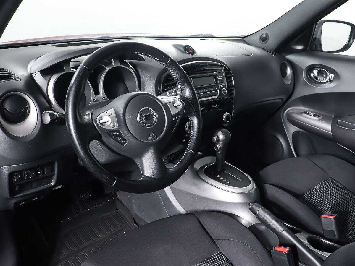 Nissan Juke 2014 года с пробегом. Фото: #12