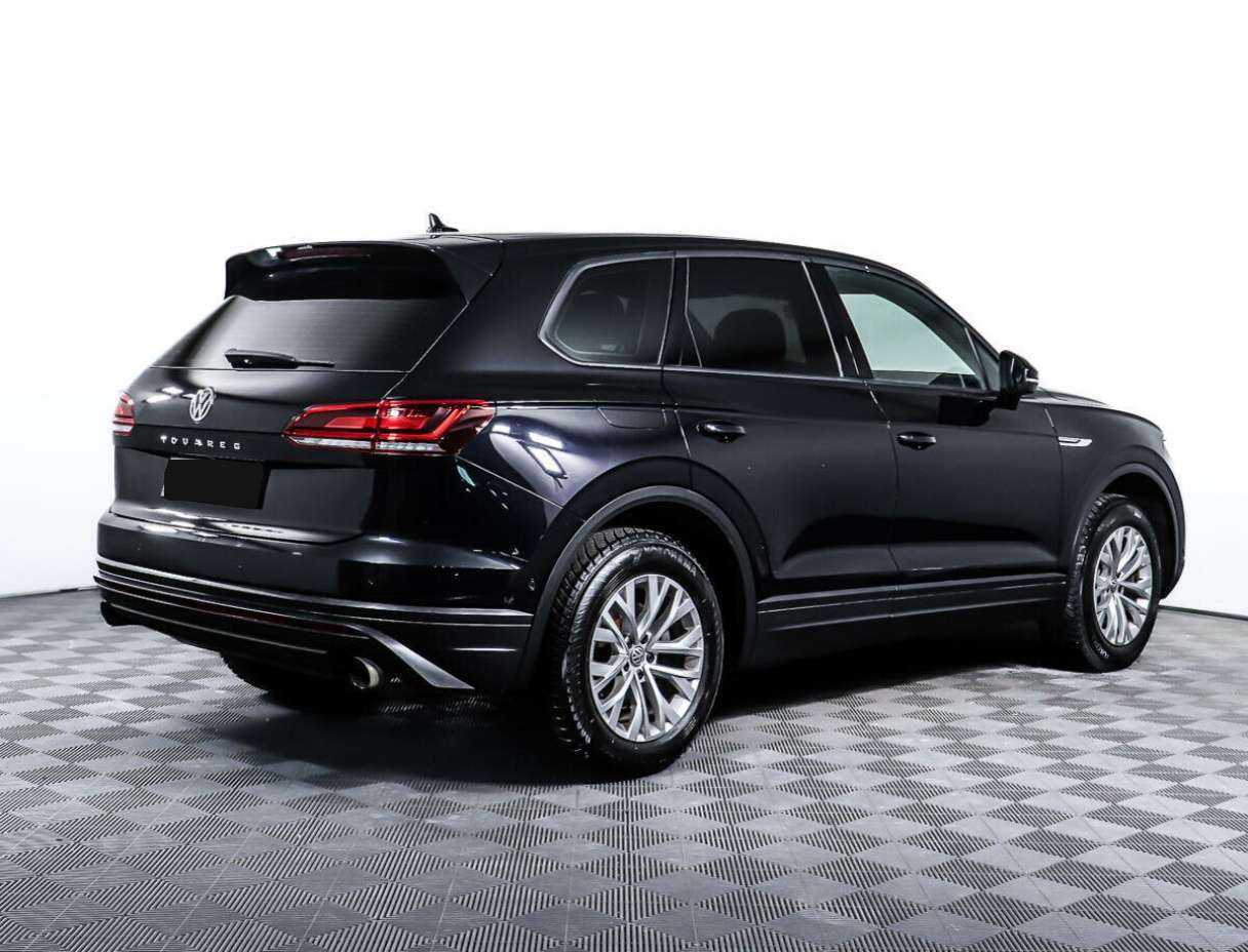 Volkswagen Touareg 2019 года с пробегом. Фото: #4