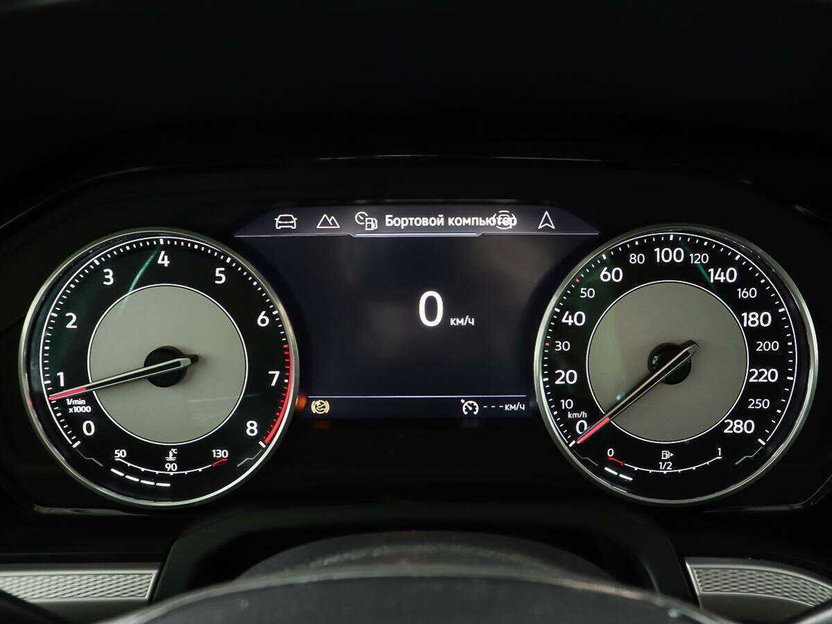 Volkswagen Touareg 2019 года с пробегом. Фото: #15