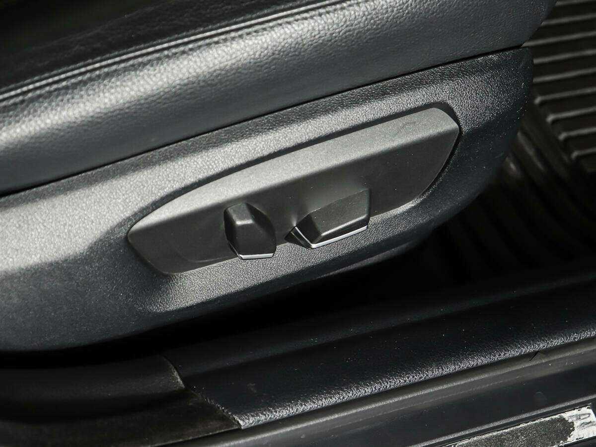 BMW 5 серии 2013 года с пробегом. Фото: #15