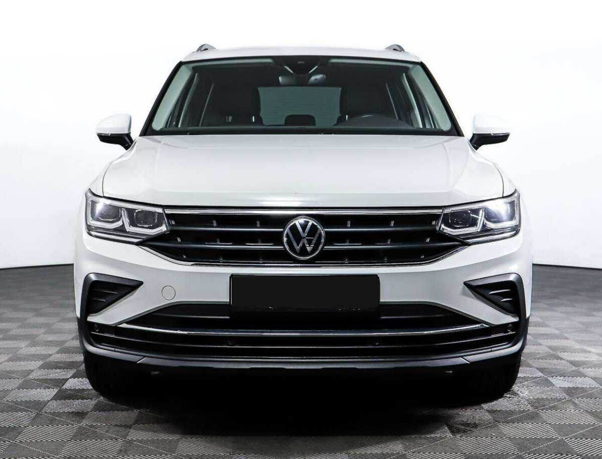 Volkswagen Tiguan 2021 года с пробегом. Фото: #1
