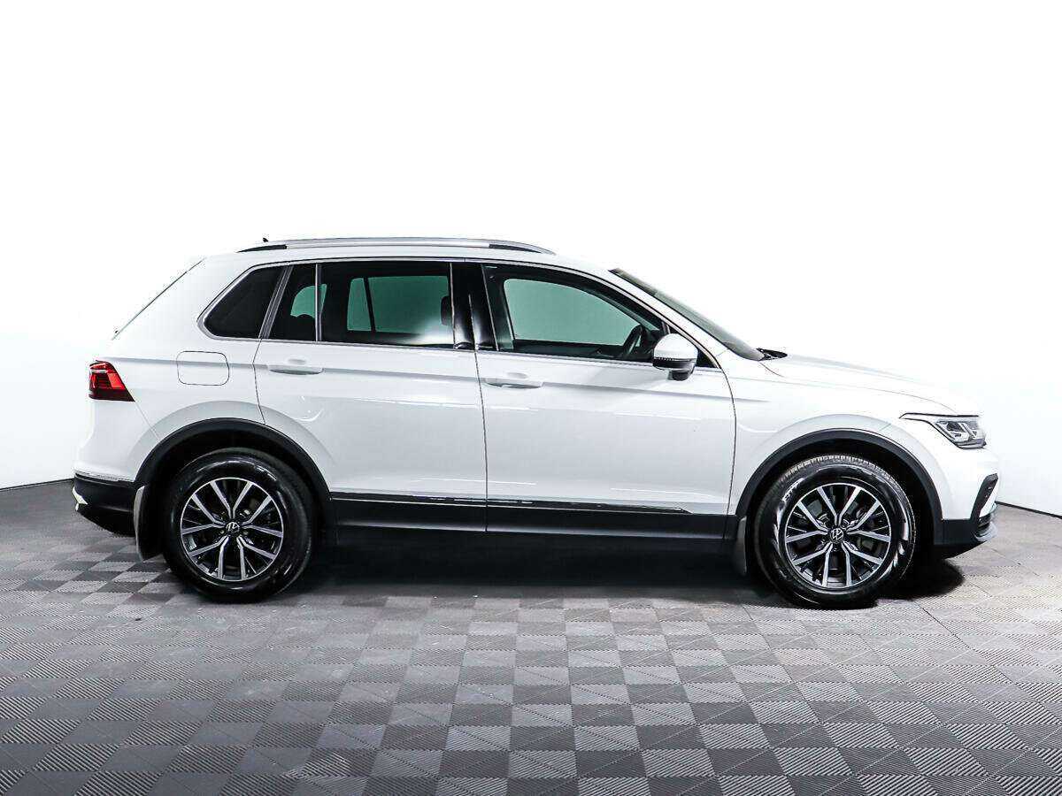 Volkswagen Tiguan 2021 года с пробегом. Фото: #3