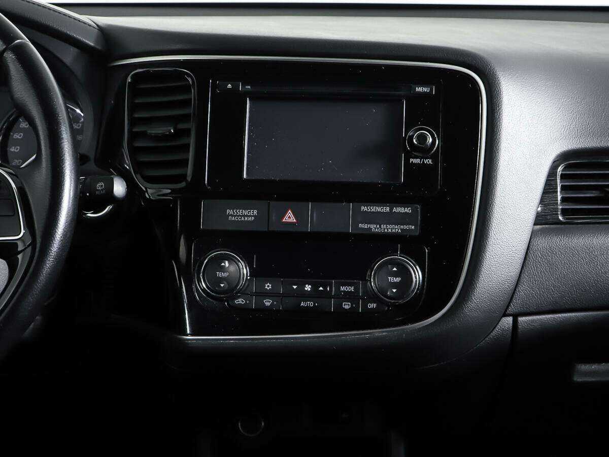 Mitsubishi Outlander 2016 года с пробегом. Фото: #10