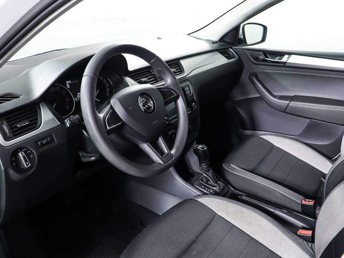 Skoda Rapid 2019 года с пробегом. Фото: #12