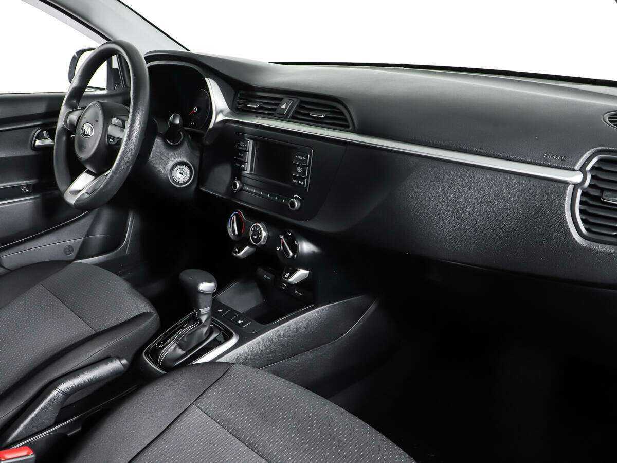 Kia Rio 2020 года с пробегом. Фото: #8