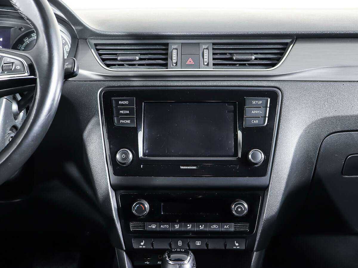 Skoda Rapid 2017 года с пробегом. Фото: #11