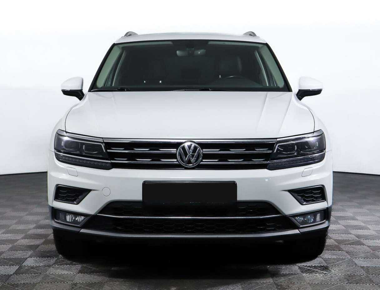 Volkswagen Tiguan 2018 года с пробегом. Фото: #1