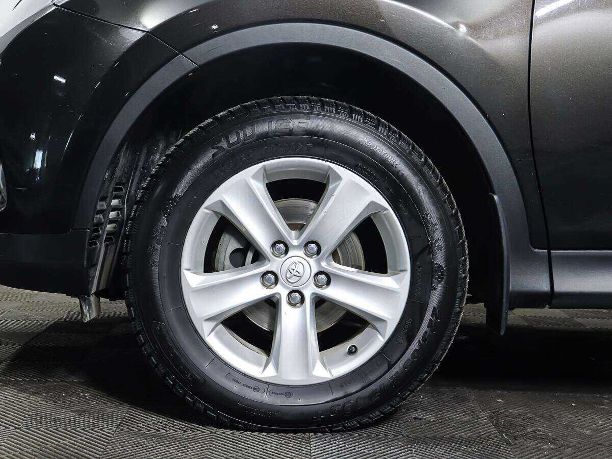 Toyota RAV4 2014 года с пробегом. Фото: #24