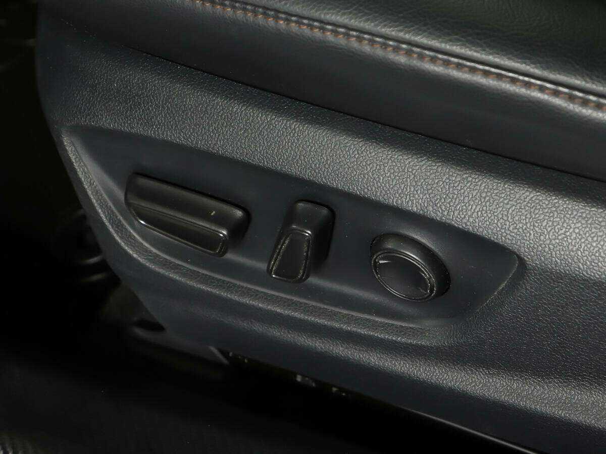 Toyota Camry 2020 года с пробегом. Фото: #15