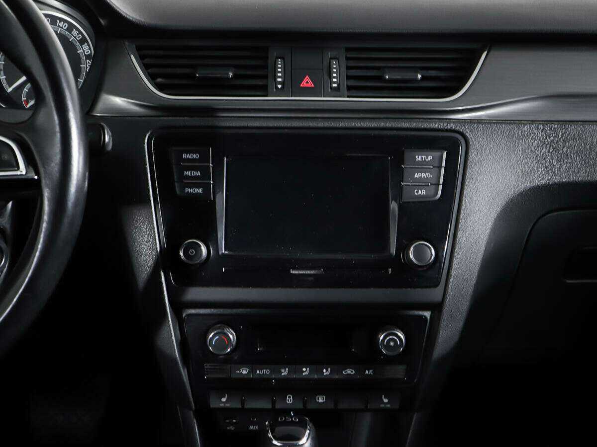 Skoda Rapid 2017 года с пробегом. Фото: #13