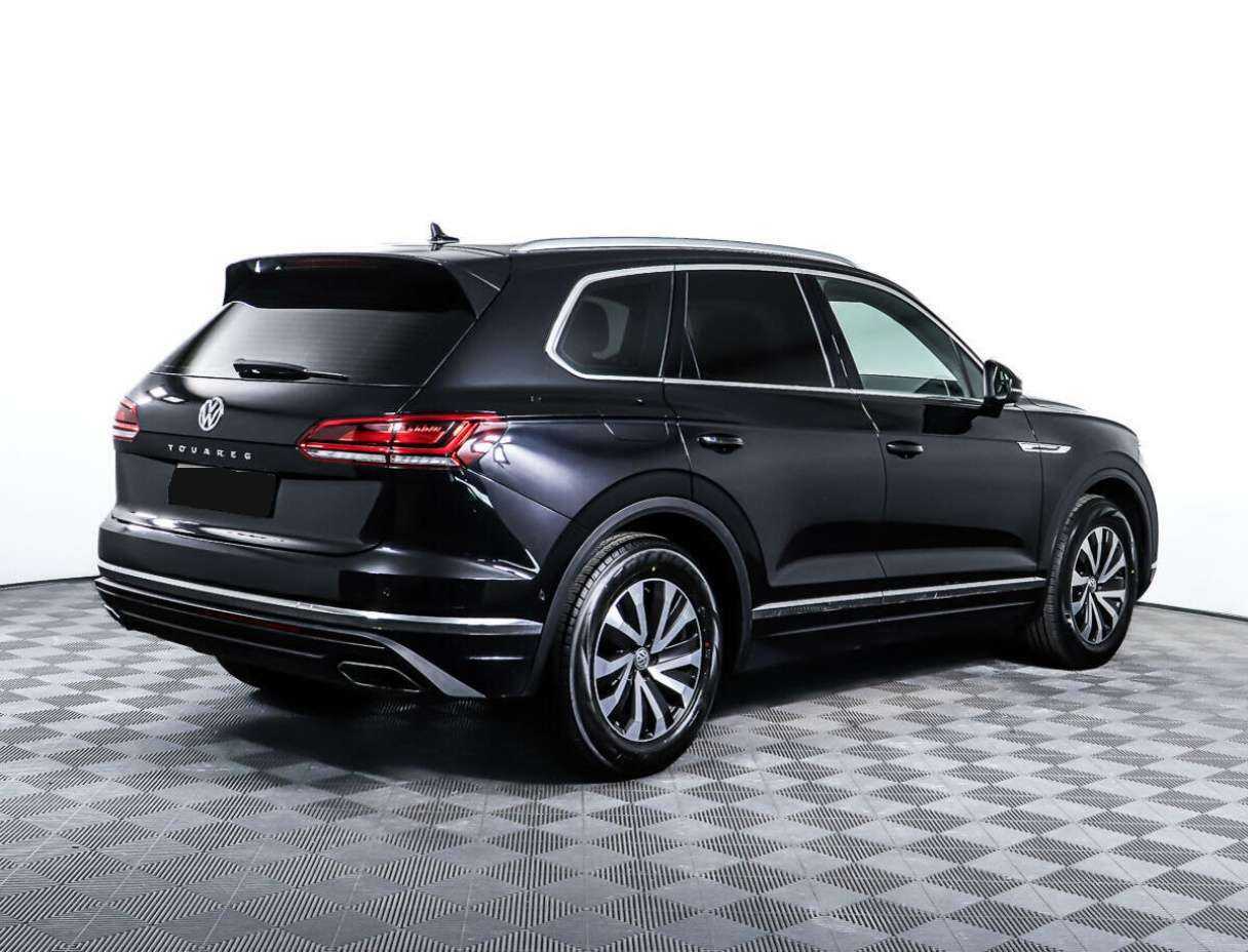 Volkswagen Touareg 2020 года с пробегом. Фото: #4