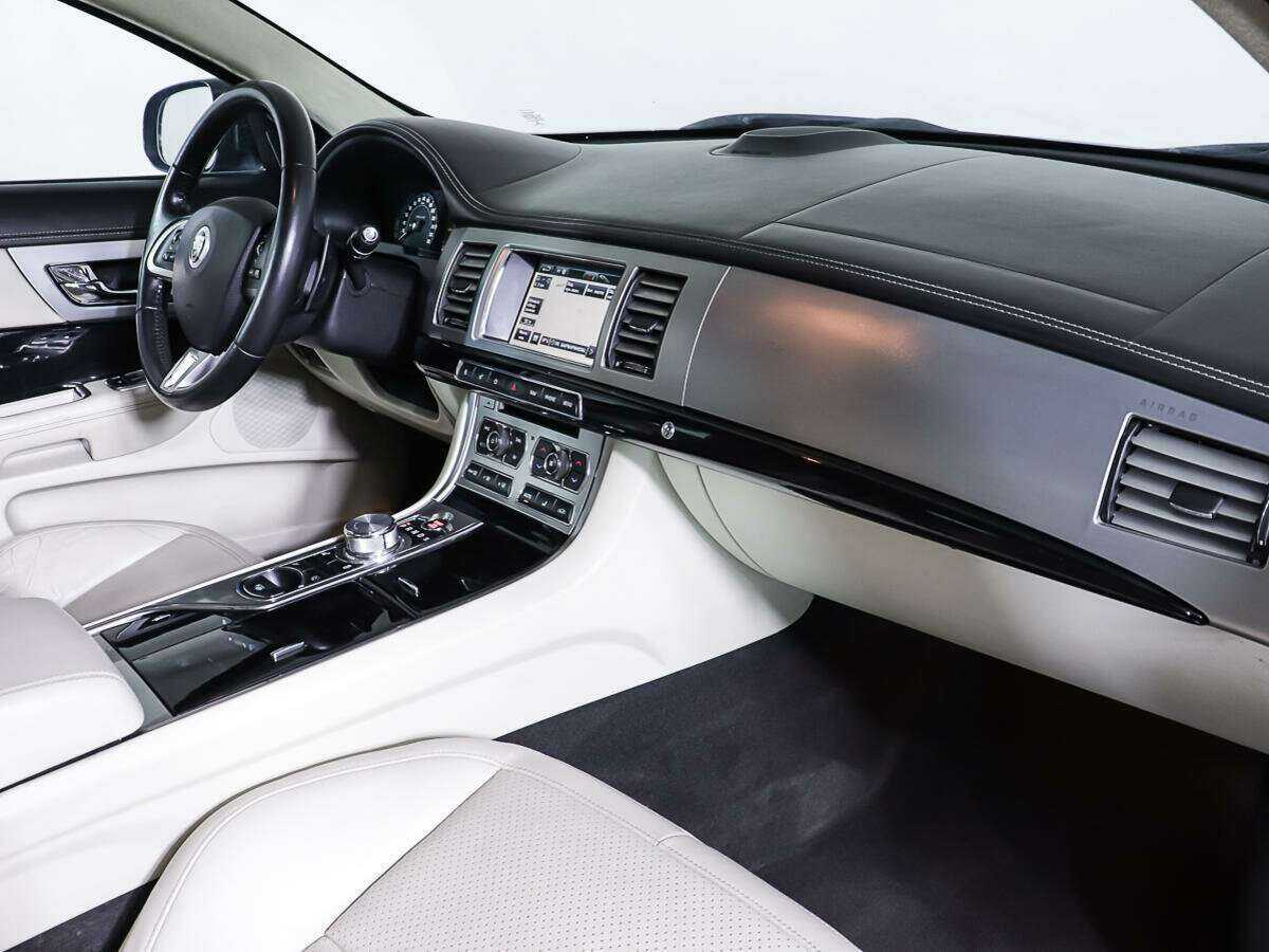 Jaguar XF 2012 года с пробегом. Фото: #8