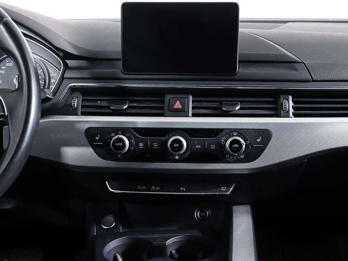 Audi A4 2015 года с пробегом. Фото: #11