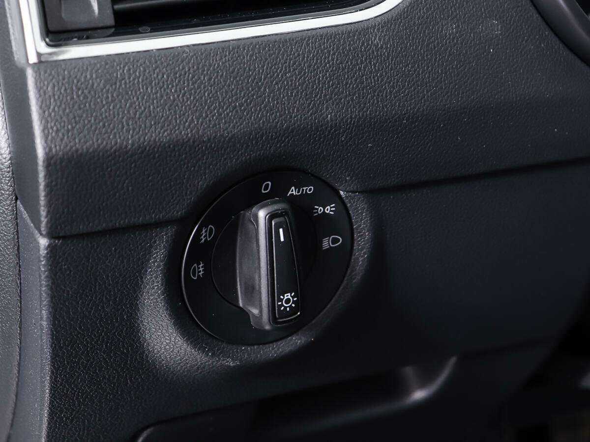 Skoda Octavia 2018 года с пробегом. Фото: #16